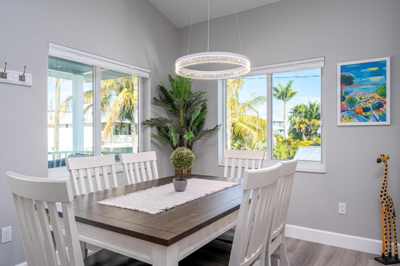 Beautiful New Build Private Pool Home On The North End Of Fort Myers Beach! Home Екстер'єр фото